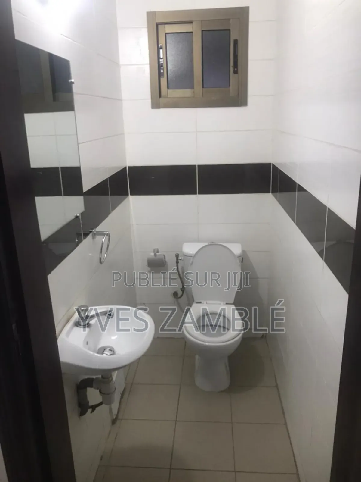 1chbre Studio dans Cocody à Louer