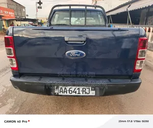 Ford Ranger Wildtrak 2013 Blue