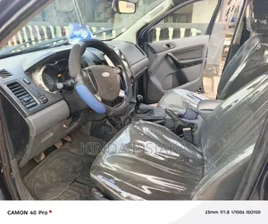 Ford Ranger Wildtrak 2013 Blue