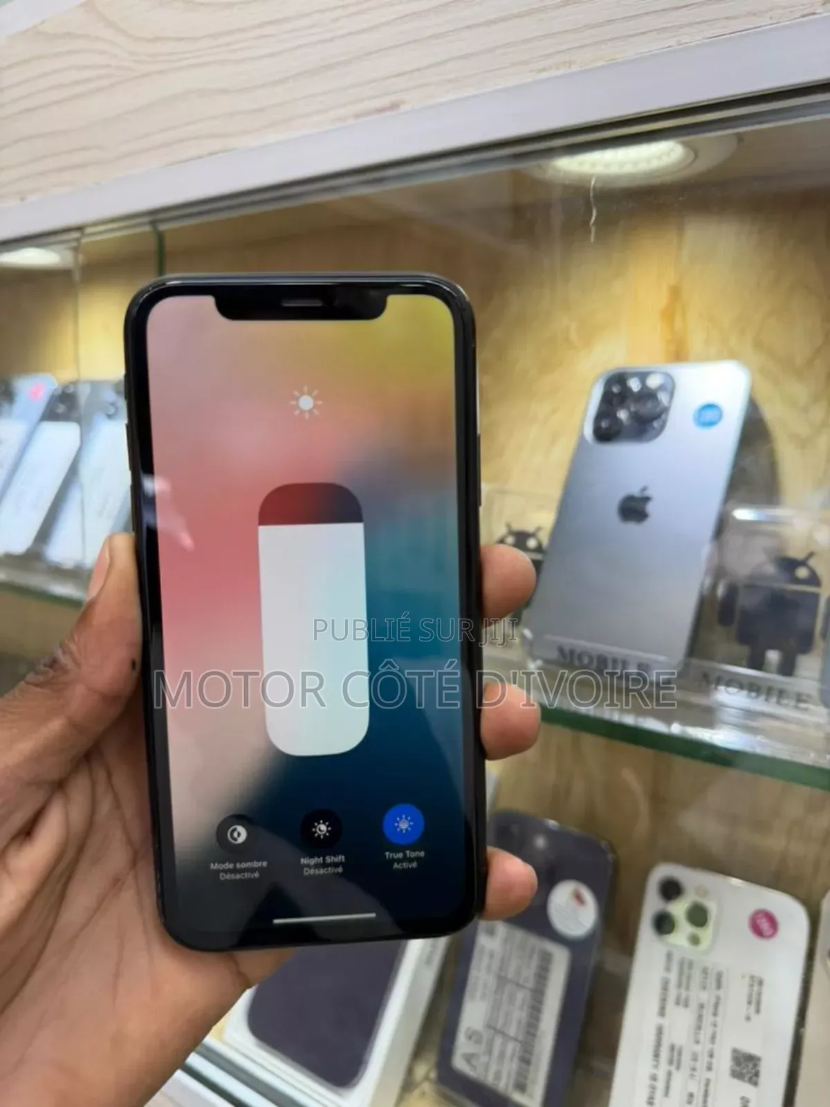 New Apple iPhone XR 64 GB
