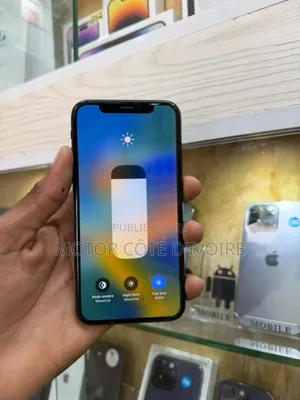 New Apple iPhone XR 64 GB