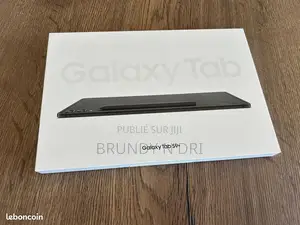 Photo - New Samsung Galaxy Tab A9 512 GO Argenté