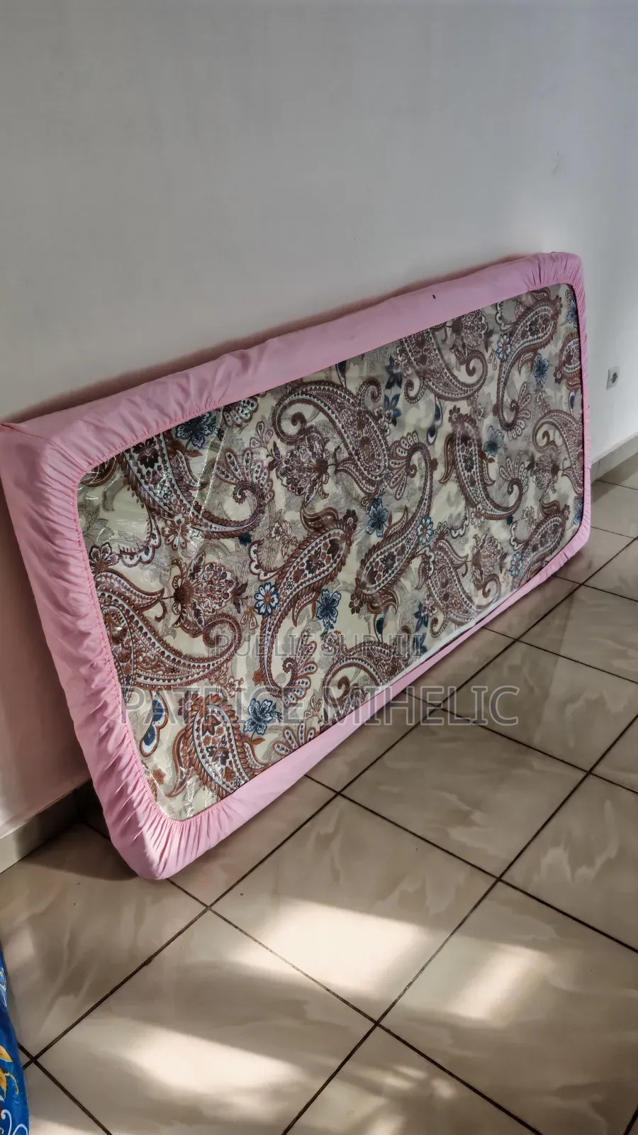 À Vendre Lot Complet