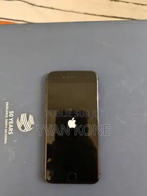 Apple iPhone 8 64 GB Gris