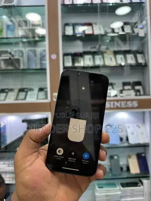 Photo - New Apple iPhone 13 128 GB Black