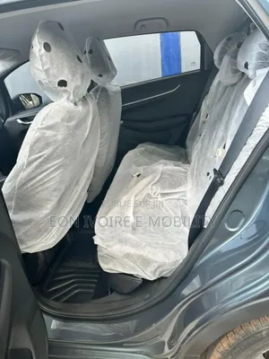 New Geely Coolray 2025 Gris