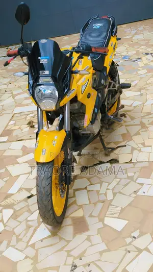 Photo - New Apsonic AP Z-ONE 2018 Jaune