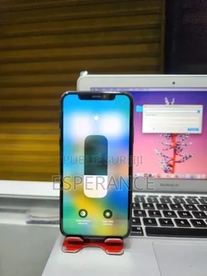 Apple iPhone X 64 GB Black