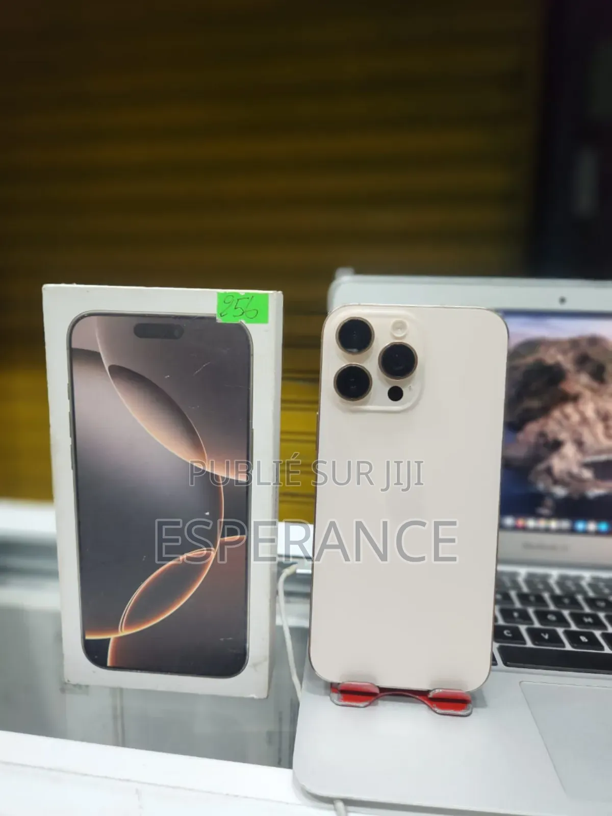 Apple iPhone 16 Pro Max 256 GB Doré