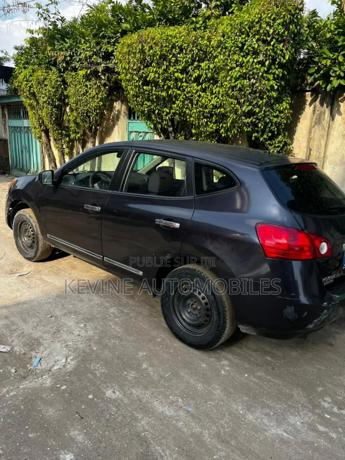 Nissan Rogue S 4dr SUV (2.5L 4cyl CVT) 2014 Black