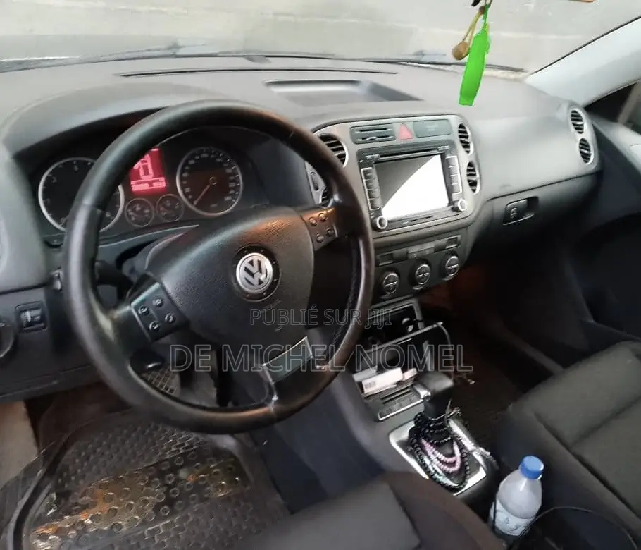 Volkswagen Tiguan S Automatic 2011 Gris
