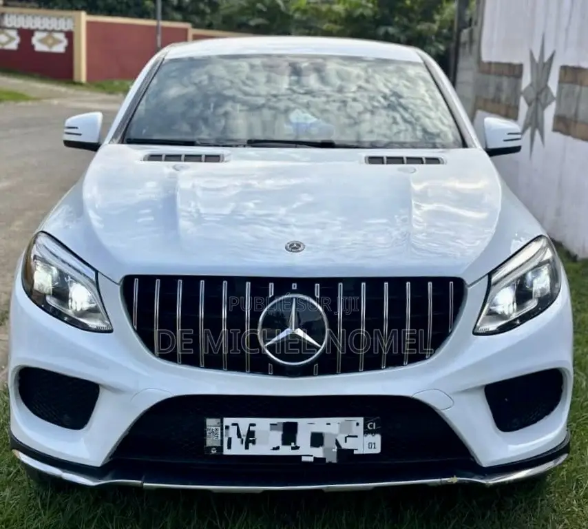 Mercedes-Benz GLE-Class AMG GLE 63 4MATIC 2018 Blanc