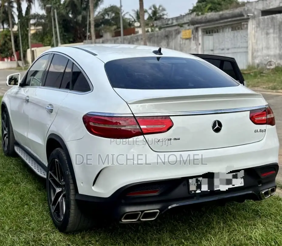 Mercedes-Benz GLE-Class AMG GLE 63 4MATIC 2018 Blanc