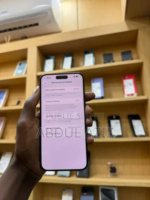 Photo - New Apple iPhone 15 Pro Max 256 GB Black