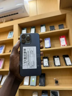 New Apple iPhone 15 Pro Max 256 GB Black