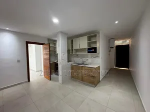 3chbre Appartement dans Zié Multi-Service, Cocody à Vendre