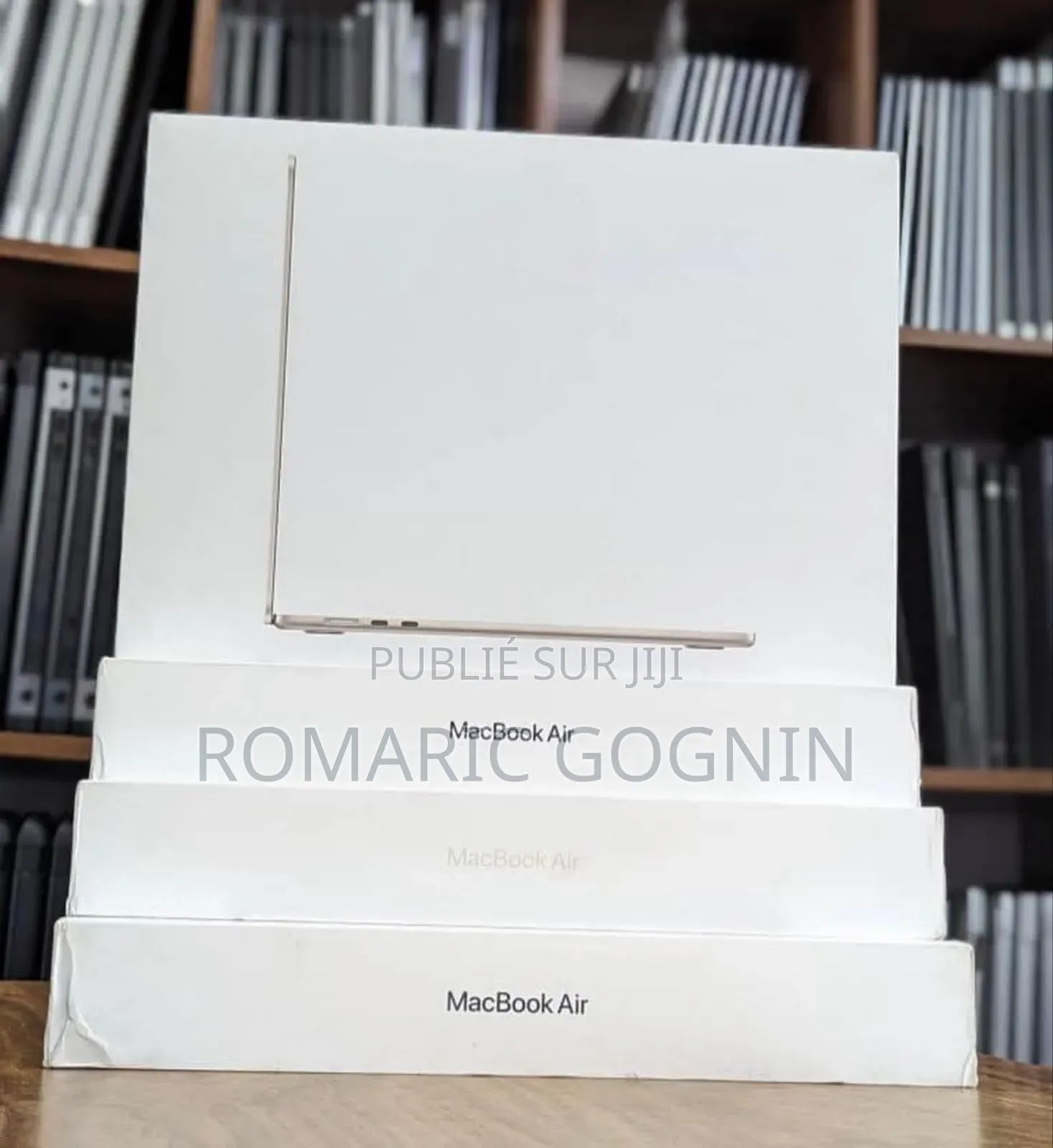 New Apple MacBook Air 2022 M2 16GB Apple M2 SSD 256GB