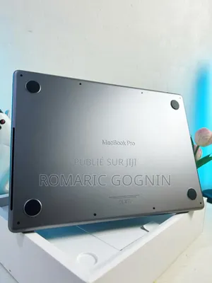 New Apple MacBook Pro 2023 M3 14-Inch 8GB Apple M3 Pro SSD 1T