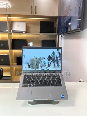 Photo - New Ordinateur Portable Dell Latitude 5320 16GB Intel SSD 512GB