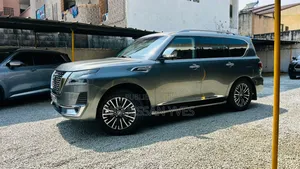 Nissan Armada 2020 Gris