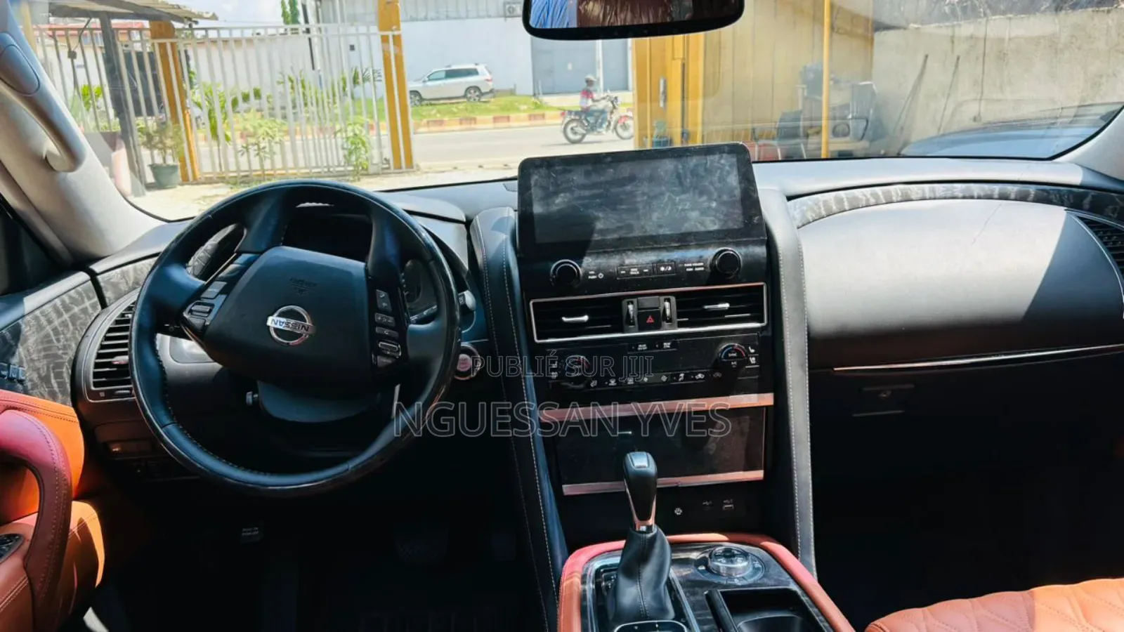 Nissan Armada 2020 Gris