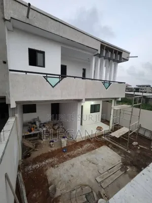 3chbre Duplex dans Villa Duplex, Bingerville à Vendre