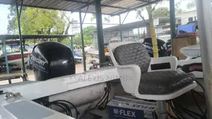 Coque D’Origine en Vente Avec Chariot Opportunité À Saisir