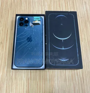 Photo - Apple iPhone 12 Pro 128 GB Blue