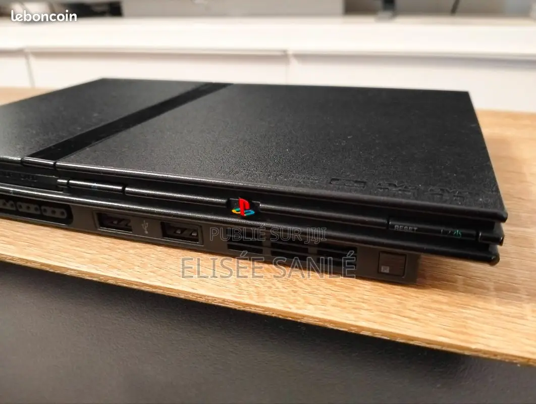 Playstation 2 - Modèle Slim