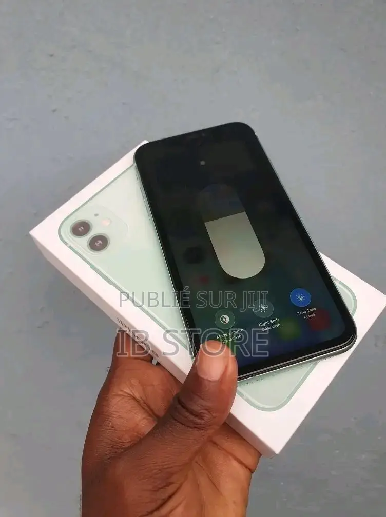 Apple iPhone 11 64 GB Vert