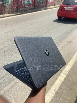 Ordinateur Portable HP 4GB Intel Core I3 HDD 500GB