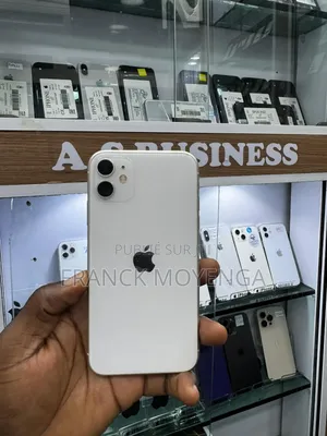 Photo - Apple iPhone 11 64 GB Blanc