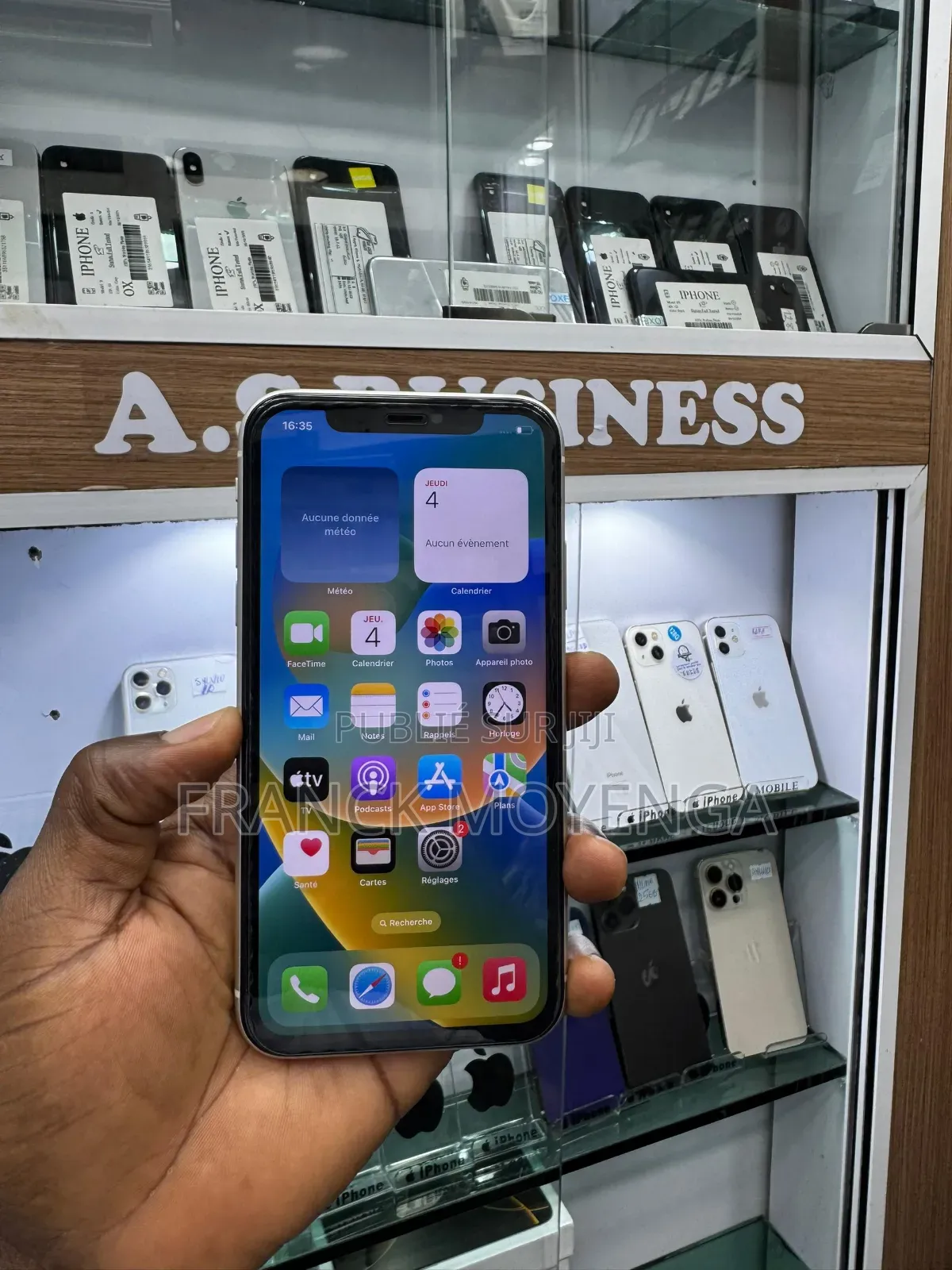 Apple iPhone 11 64 GB Blanc