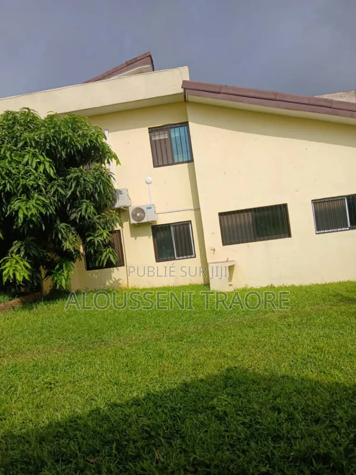 8chbre Duplex dans Tas Btp Entreprise, Cocody à Vendre