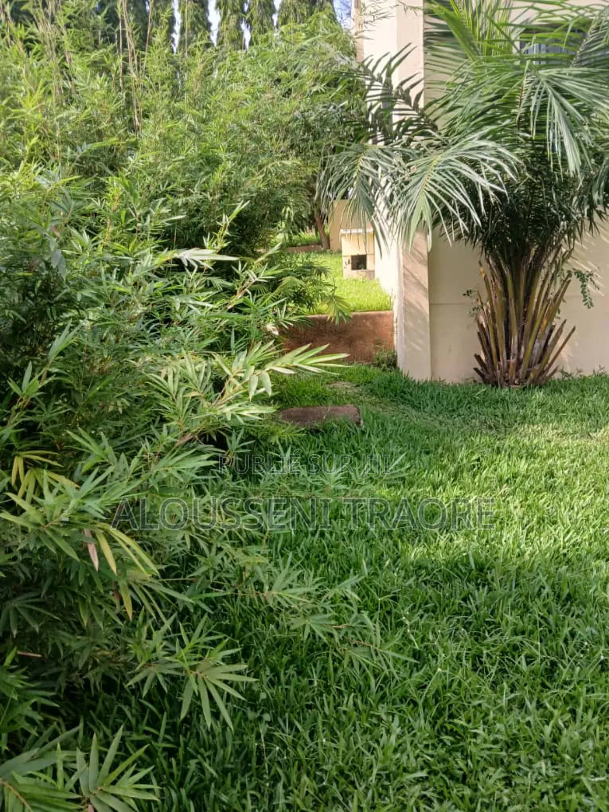 8chbre Duplex dans Tas Btp Entreprise, Cocody à Vendre