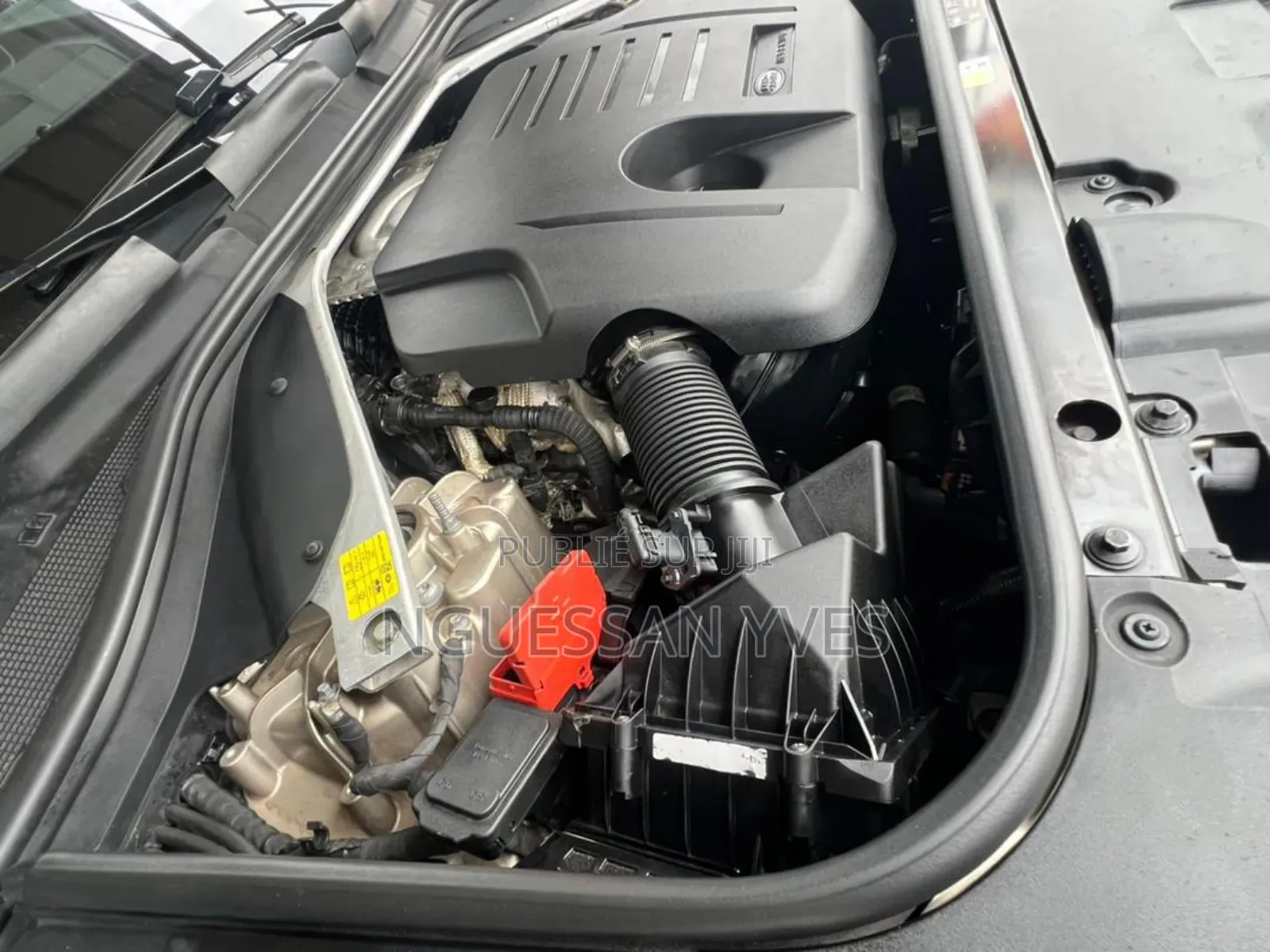 Land Rover Range Rover Vogue 2023 Beige