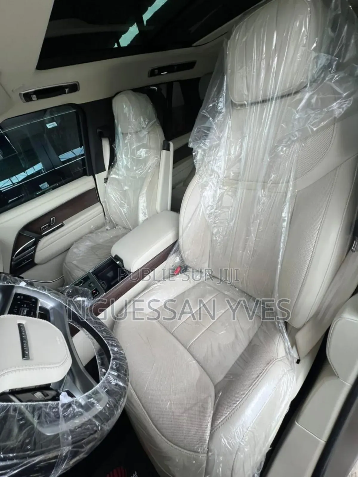 Land Rover Range Rover Vogue 2023 Beige