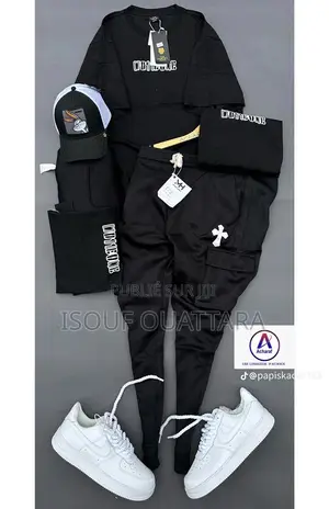 Photo - Vanter Des Vêtements