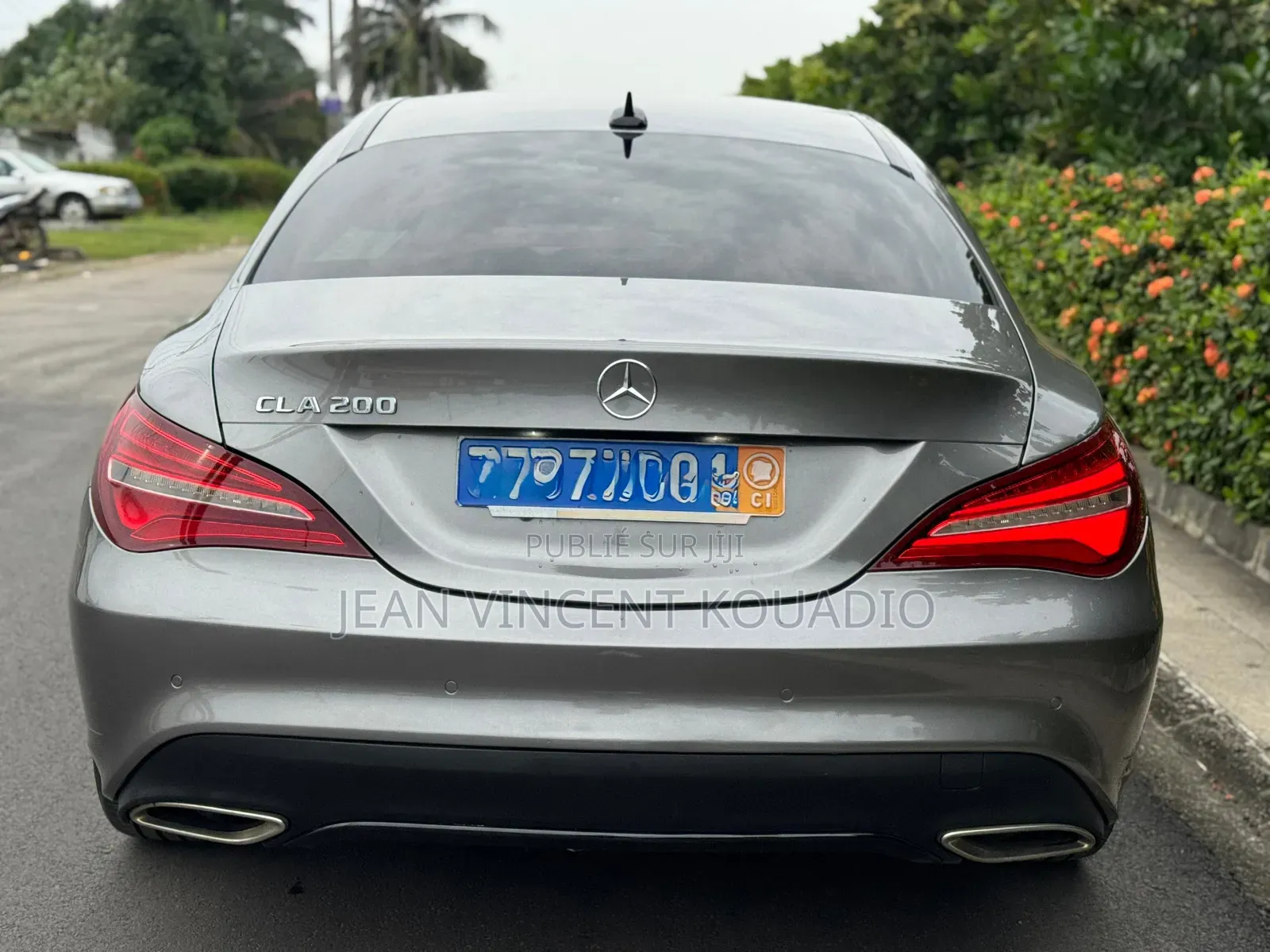 Mercedes-Benz CLA-Class CLA 200 d 4MATIC Sedan 2017 Noir Mat