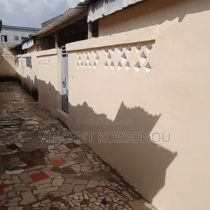 Photo - 3chbre Maison dans Maison Basse, Cocody à Louer