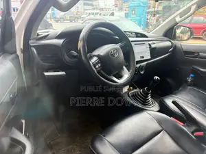 Toyota Hilux 2.4 Diesel 2020 Blanc