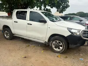 Toyota Hilux 2.4 Diesel 2020 Blanc