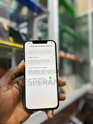 Apple iPhone 11 Pro Max 64 GB Doré