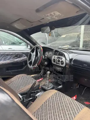 Mitsubishi Minica Automatic 2001 Black