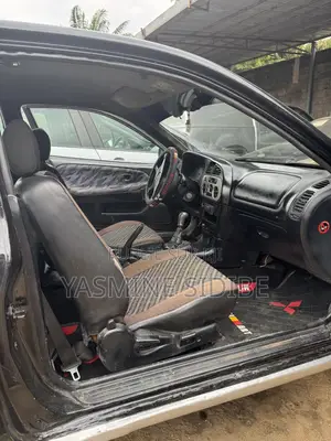 Mitsubishi Minica Automatic 2001 Black