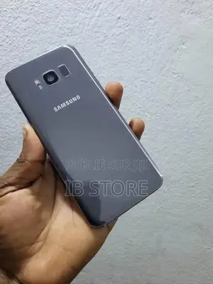 Photo - Samsung Galaxy S8 64 GB Black