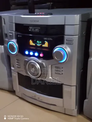 Photo - Mini-Chaîne Marque Allemande  en Vente  Bluetooth Clé Usb Radio