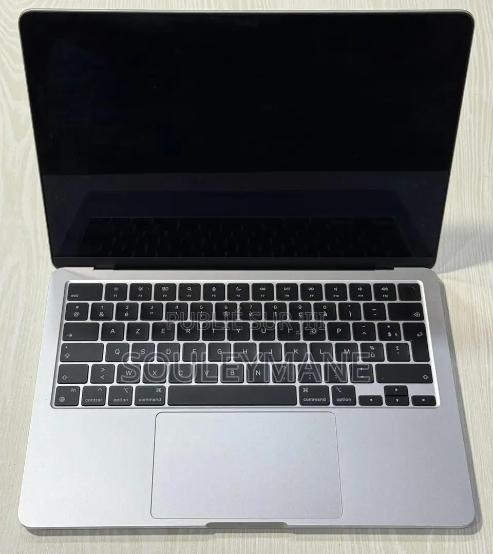 Ordinateur Portable Apple MacBook Air 2022 M2 8GB Apple M2 SSD 256GB