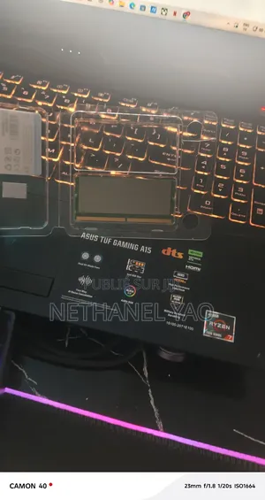 Barre De Ram Pc Portable 8 Go Ddr5 4800 MHZ en Parfait État