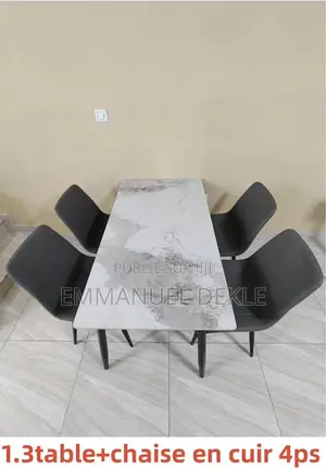 Photo - Table À Manger en Marbre